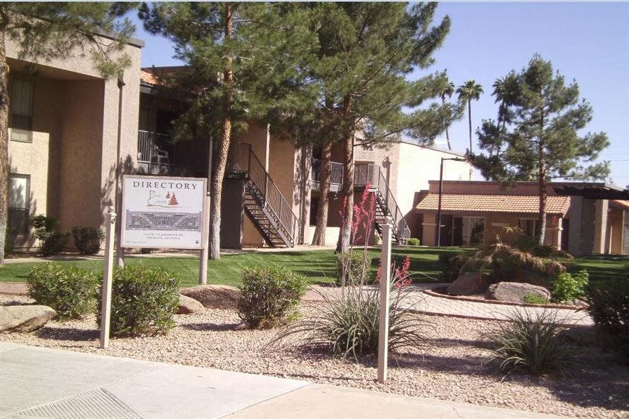 Pine Crest Apartments