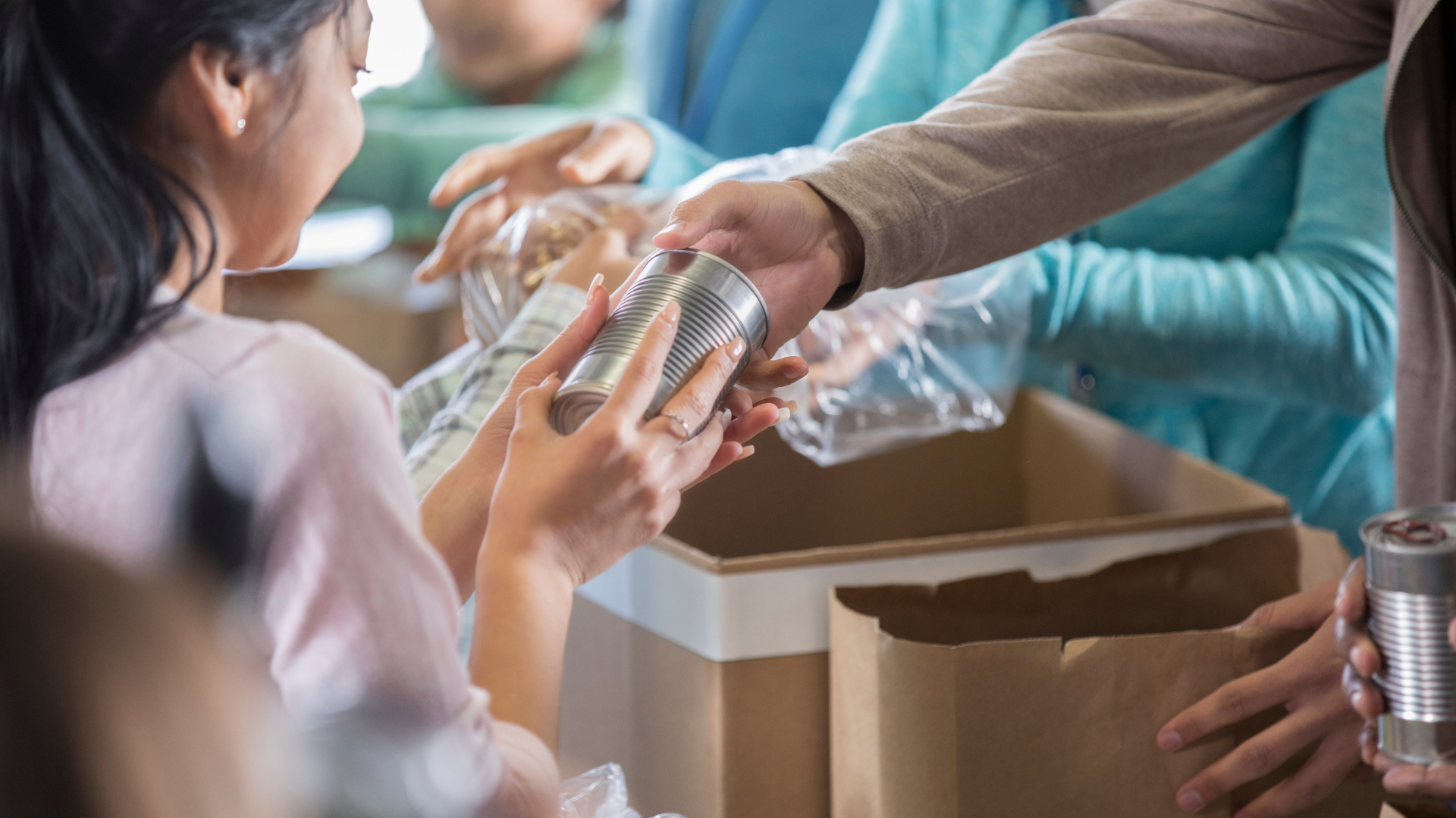 This holiday season, take action that truly changes lives. The City of Phoenix invites residents to embrace Healthy Giving: a smarter, more impactful way... 