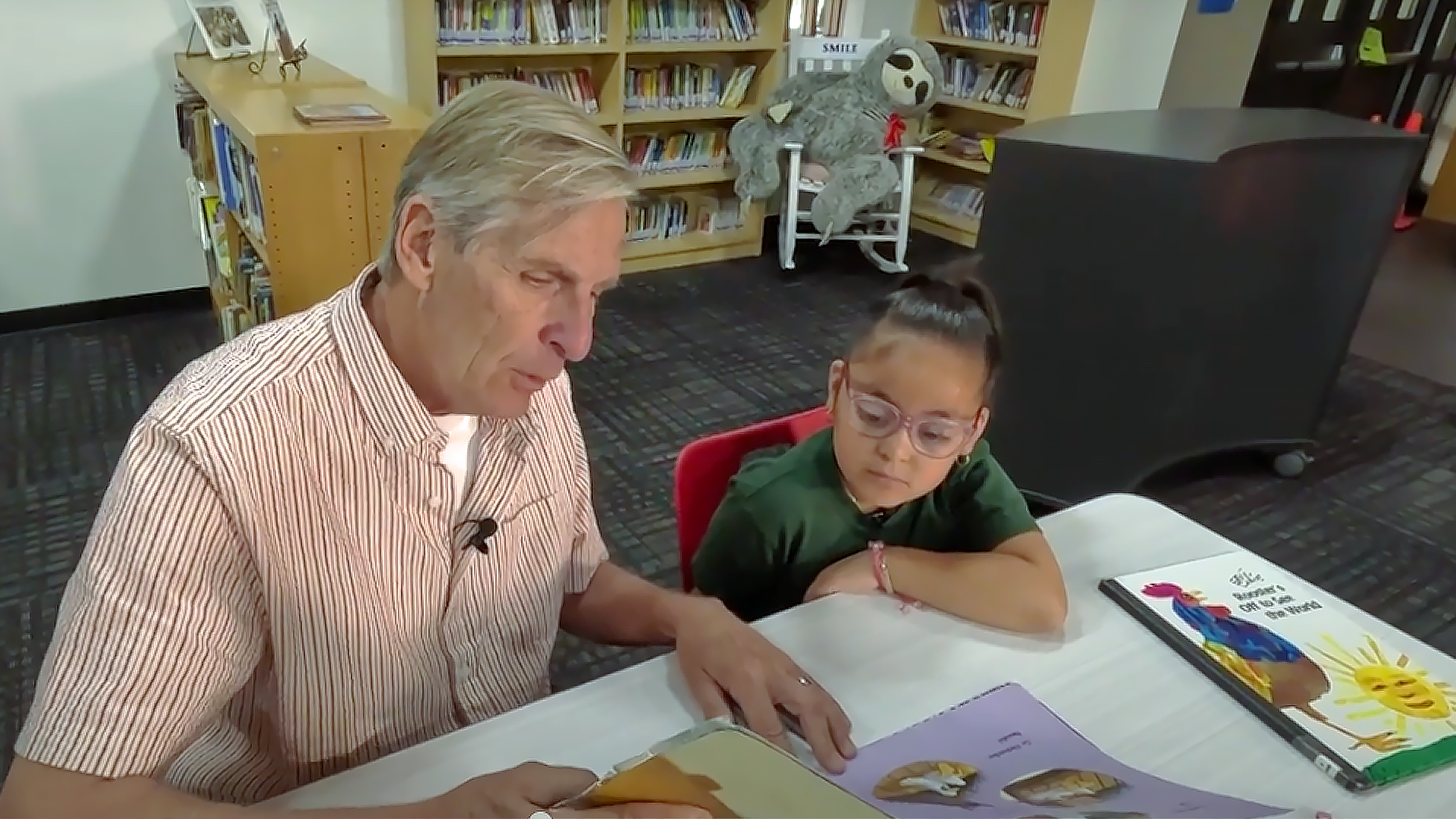 Only 30% of Phoenix’s 3rd-graders are reading at grade level, and you can help fix that. If you’re at least 50-years-old, have a high school diploma and ...